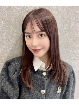 バイオレット ナゴヤ(Violet Nagoya) 小顔ミディレイヤーカット内巻きレイヤー艶ナチュラルブラウン