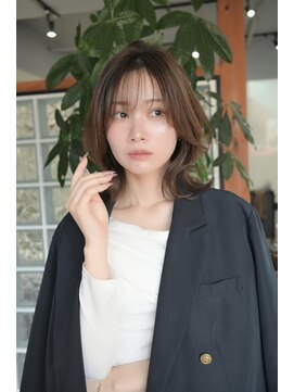 アイダブリューティー ヘア デザイン(IWT hair design) レイヤーカット　ミディアムレイヤー20代30代40代