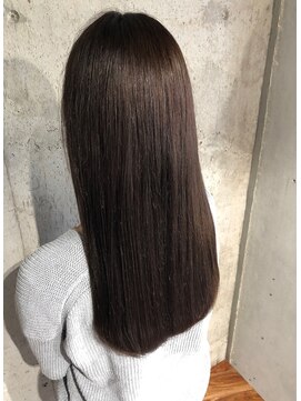 クオン(Cuon) スモーキーアッシュ［Cuon］［伊丹］［阪急伊丹］