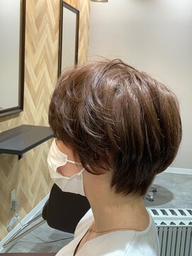 スタンド(STAND) 大人かわいいショート