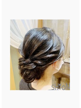 シオン(sHioN) ヘアセット