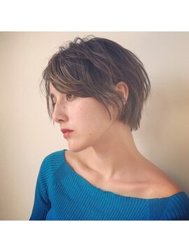 ビュート ヘアー ジョージ(Beaut Hair GEORGE) 抜群の透明感☆エアリーショート