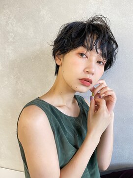 ミラバイグリーン(Mira by green) マッシュショート×ブルーグレージュ【大人かわいい】07