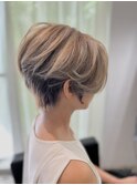 脱白髪染めハイライト白髪ぼかしペールベージュ透明感ショート