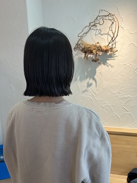 コソラ(KOSORA) 切りっぱなしボブ