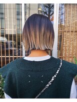 イー(E)&nbsp;ブリーチグラデーション