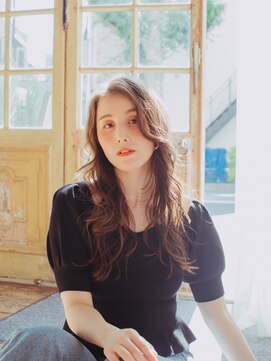 フローラビューティーヘアー(Flora Beauty Hair) ロングレイヤースタイル/20代/30代/40代/50代/岡山/表町