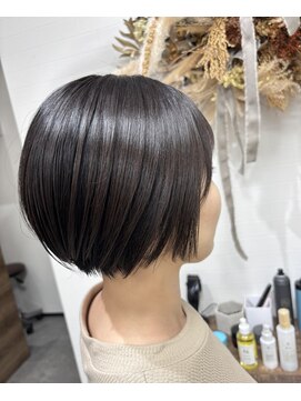 ラコヘアー(laco hair) 丸いショートボブ