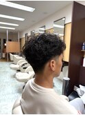 ベリーショートパーマ刈り上げツーブロック