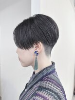 ラウンジ モリオ イケブクロ(Lounge MORIO Ikebukuro) *センターパート刈り上げショート女子前下がりショート前髪なし