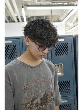 ステラ(STELLA) スペインカール/メンズ/メンズサロン/眉毛カット/メンズパーマ