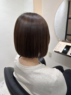 ケー 北千住(K.) ミニボブ 切りっぱなしボブ 髪質改善【北千住髪質改善】