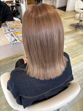 ヘアークラフト アニー 南郷18丁目店(HAIR CRAFT Annie)&nbsp;ハイトーン×切りっぱなし