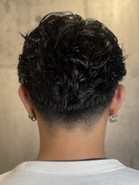 ブレイズマン(BLAZEMAN)&nbsp;雰囲気で差がつく大人のメンズパーマ