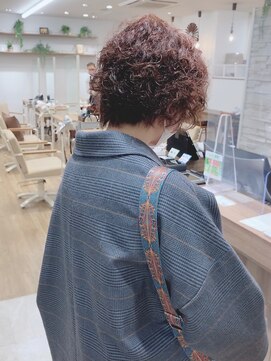 モリオフロムロンドン 松戸店(Morio from London) 【松戸 岩口】くるくるスパイラルハンサムショート