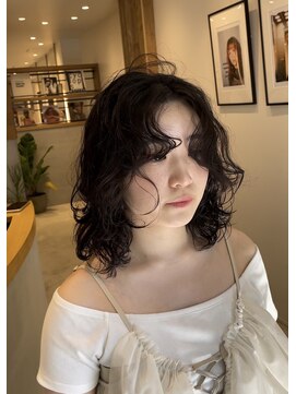 シアン 矢場町店(CYAN.) 縮毛矯正履歴にパーマ