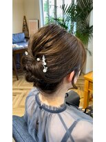 ビューティーワークスループライン(beautyworks LoopLine)&nbsp;夏の暑さに負けないゆるふわヘアセット
