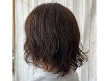 プレイズ ヘア カマル Praise hair KAMARの雰囲気（ゆるフワパーマでお手入れ楽チン）
