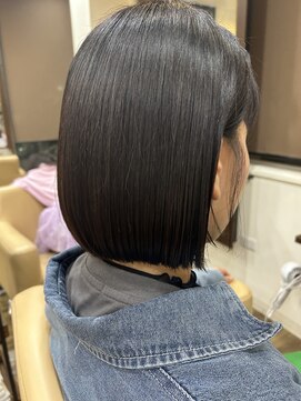 ジッピー ヘアーコレクション ミニボブ　ダークパープル　髪質改善カラー