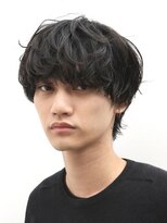 バイフィフス 原宿/表参道(by fifth)&nbsp;原宿メンズマッシュウルフ無造作シャドウパーマツーブロック黒髪