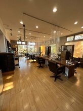 ティアラ あさぎり店