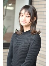 エンドレスウィズユー(ENDLESS WITH YOU) 外ハネミディアムレイヤー