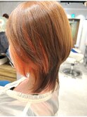 イヤリングカラーピンクオレンジ　ウルフスタイル