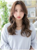 センターパートグレーベージュ小顔抜け感ヘアh4浦和20代30代40代