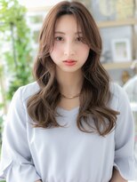 カバーヘアアンドスパ ブリス 浦和(COVER HAIR&SPA bliss)&nbsp;センターパートグレーベージュ小顔抜け感ヘアh4浦和20代30代40代