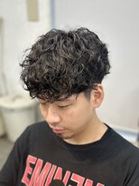 フィフス 原宿(fifth)&nbsp;渋谷シャドウパーマメンズカットセンターパートウルフ30代