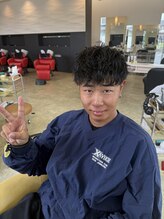 エマビビット 港店(EMA VIVID)&nbsp;前回のパーマを活かしたスタイルに