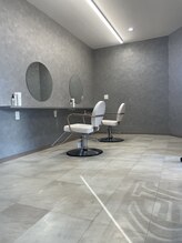 ツヤ・立体感・再現性。360度隙のない“似合う”をデザインするATLAS【アトラス】のこだわり店舗紹介