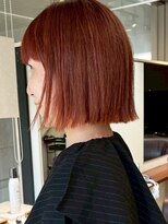 デコラ DECOR&nbsp;チェリーレッドの切りっぱなしボブ