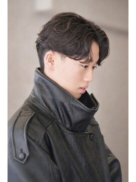 にもう 韓国風センターパート