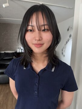 エトワ 中央店(etoi) 大分ハッシュカット胸上鎖骨下ミディアムレイヤースタイルかるめ