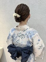 ヴィサージュアクト(VISAGE a.c.t)&nbsp;浴衣にぴったり♪大人可愛いサイドシニヨン