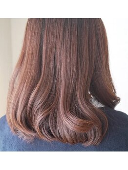 ヘアーサロン ボンド(HAIR SALON BOND)の写真/天然100％沖縄ヘナで、髪と頭皮をいたわりながら自然に白髪染め
