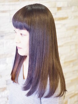 シエスタカーサ(SiESTA CASA) 自然なストレートスタイル