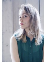 シエナ 渋谷(Siena)&nbsp;プラチナベージュ×かき上げバング