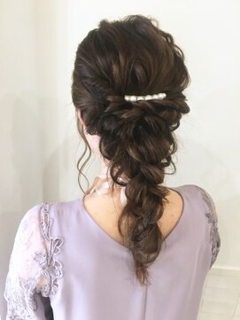 ネオリーブ チロル 横浜西口店(Neolive CiroL.) 編みおろしセット 卒業式 結婚式