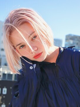 オーサム(AWESOME) 《AWESOME》ミルクティーブロンド×ボブ♪