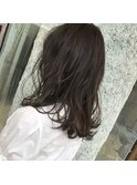 ダークブラウン
