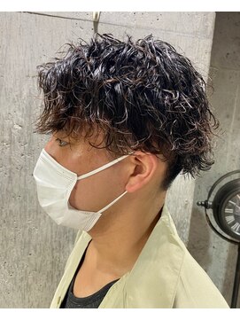 クオル 立川(QOL) ツイストスパイラルパーマ波巻きスパイラルパーマツーブロック