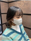くびれミディアム 韓国風前髪インナーカラー 外ハネミディアム