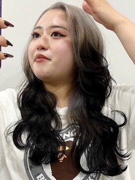 ウィコ 新宿(WICO) ルーツカラー[新宿駅/こなれミディ/ウェーブパーマ]