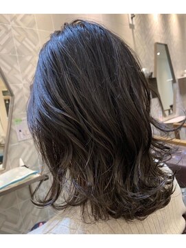 ツリーズ(Trees) ダークアッシュベージュ