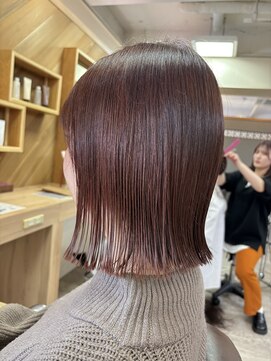 ヘア プロデュース キュオン(hair produce CUEON.) 切りっぱなしボブ×イヤリングカラー