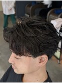 韓国へアカルマパーマワックスなしセンターパート黒髪ウルフ