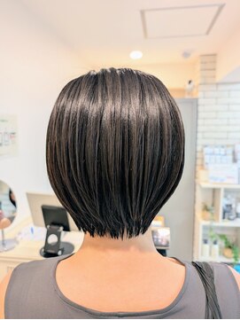 メモリーズ 銀座(Memories) 大人可愛いボブショート