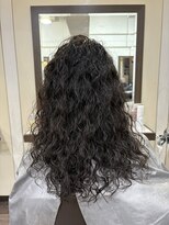 ヘアーアンドメイク ビス(HAIR&MAKE bis)&nbsp;スパイラルパーマ　ドライパーマ【kotomi】
